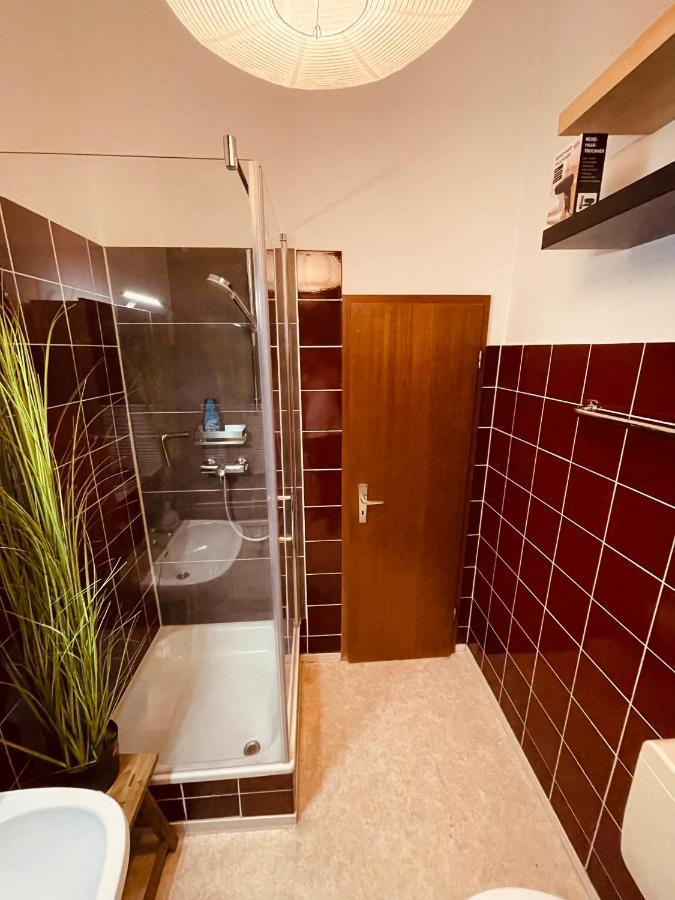 Retro Appartement Im Herzen Von Koeln Deutz ภายนอก รูปภาพ