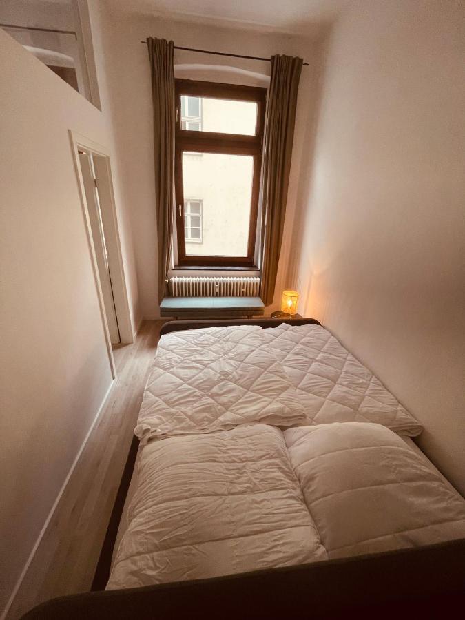 Retro Appartement Im Herzen Von Koeln Deutz ภายนอก รูปภาพ