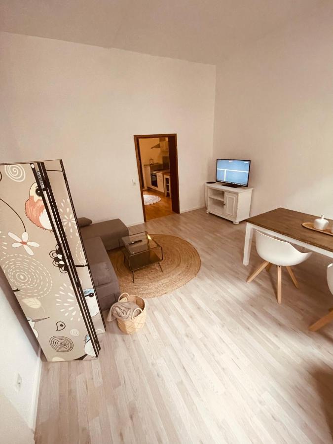 Retro Appartement Im Herzen Von Koeln Deutz ภายนอก รูปภาพ